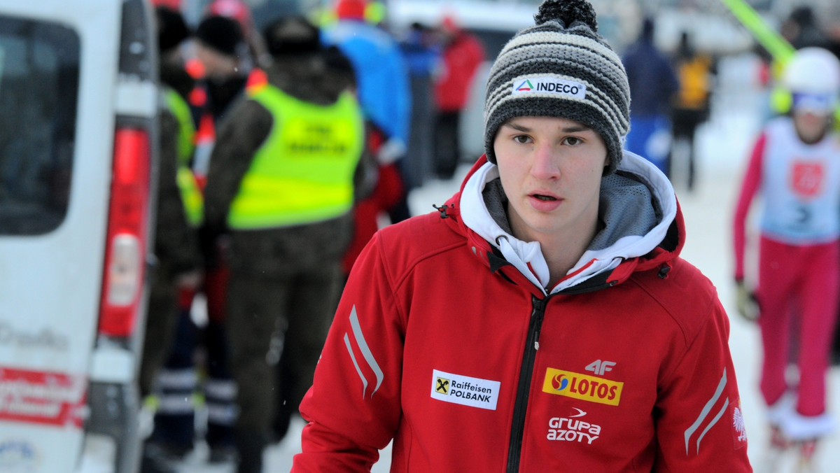 W sobotę na skoczni HS 140 w niemieckim Klingenthal odbędą się zawody Pucharu Kontynentalnego. Na miejscu zameldowała się już ośmioosobowa ekipa polskich skoczków, pod wodzą Roberta Matei i Macieja Maciusiaka.