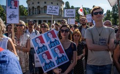 'FAZ' ostro o reakcjach na zatrzymanie kapitan statku z uchodźcami: Niemieccy moralizatorzy osiągają wyżyny zarozumialstwa