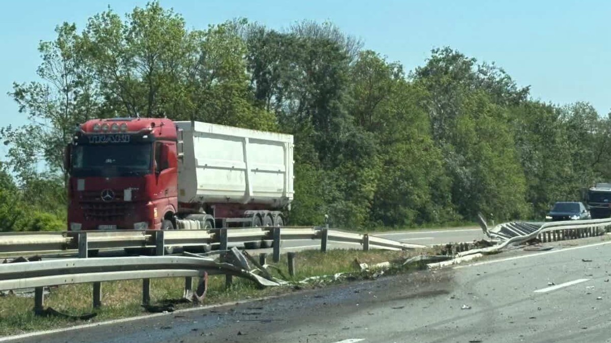 Šleper koji je izazvao saobraćajnu nesreću kod Smedereva