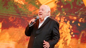 Wzruszające słowa o Stanisławie Soyce podczas koncertu w TVP. "Bardzo go brakuje"