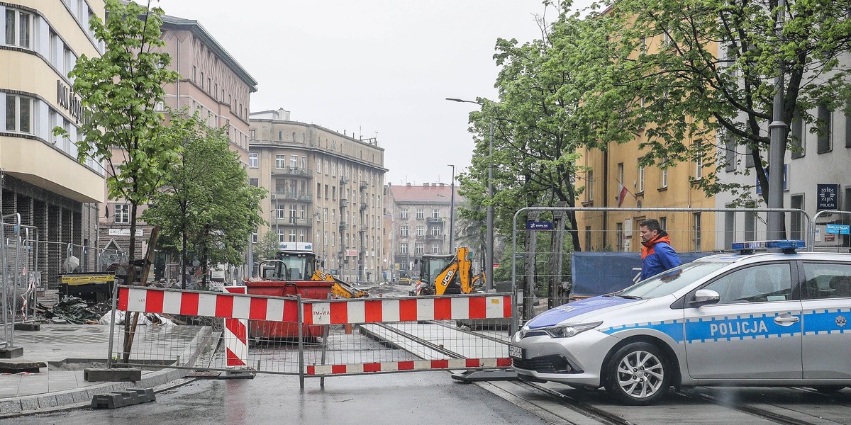 Utrudnienia w Krakowie. Drogowcy zamykają Aleje Trzech Wieszczów