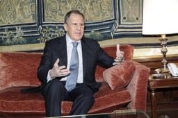 Ławrow: Proponujemy Putinowi wydalenie 35 dyplomatów USA