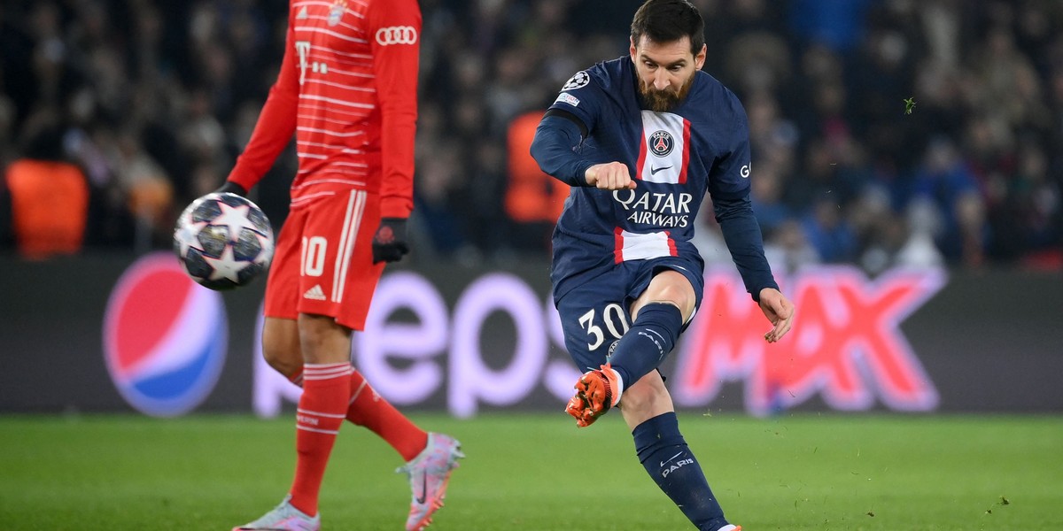 Bayern Monachium pokonał PSG w pierwszym meczu 1/8 finału Ligi Mistrzów. 