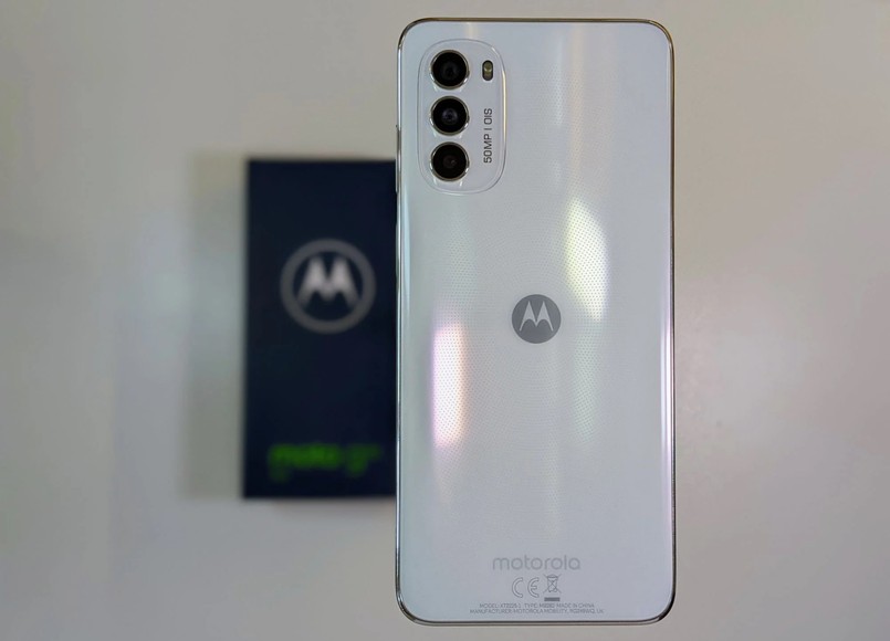 moto G82