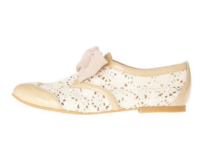 Obuwie z pełnej przepychu linii So Pretty od River Island. Kolekcja wiosna-lato 2011