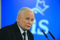 Jedna z frakcji naciska na Kaczyńskiego. Mają prosty pomysł i ukryty cel