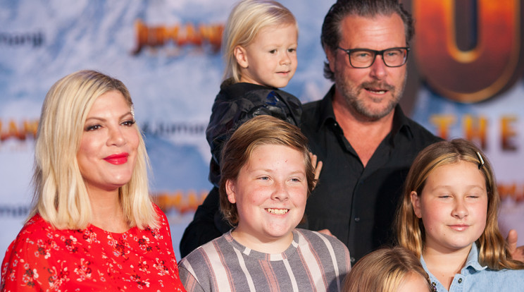 Válik Tori Spelling és a férje/Fotó: Northfoto