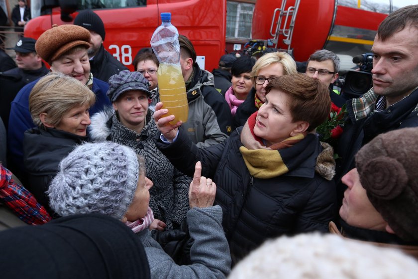 Mieszkańcy Koniecpola czekają na wodę