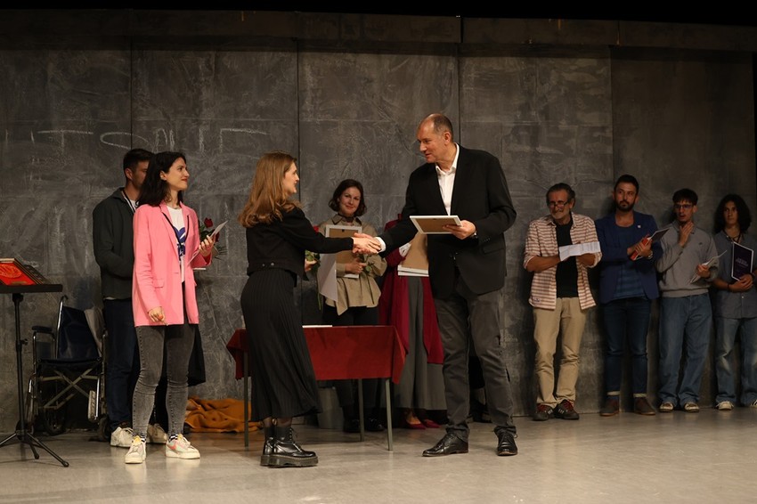 Dodela nagrada na Pozorišnom festivalu - MAPA 032 u Čačku