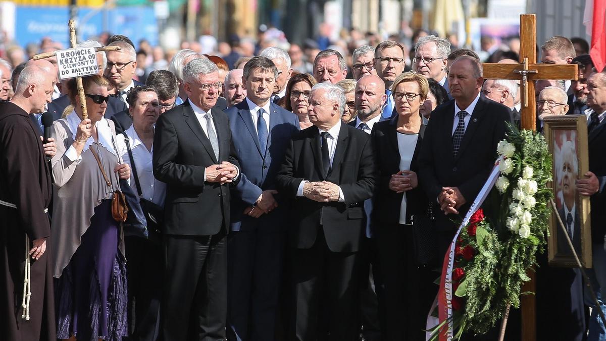 Stanisław Karczewski, Marek Kuchciński, Jarosław Kaczyński