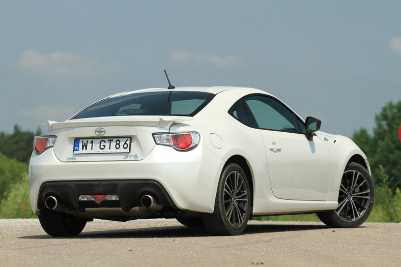 Toyota GT86: sportowiec z krwi i kości