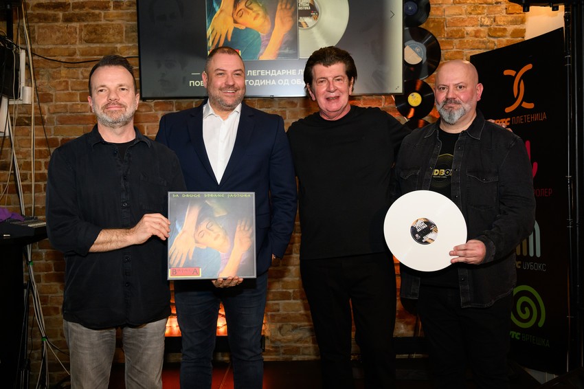 Promocija reizdanja albuma " Sa druge strane jastuka"