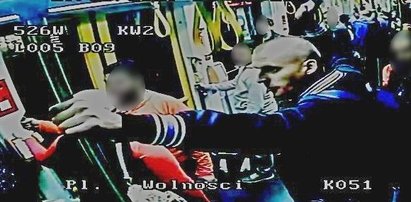 Zaatakował w tramwaju obcokrajowca i jego żonę. Policja publikuje wizerunek