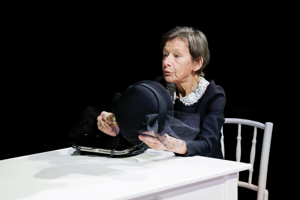 Jadwiga Jankowska-Cieślak w jednym z wywiadów opowiedziała o swoim trudnym dzieciństwie i przemocowym ojcu