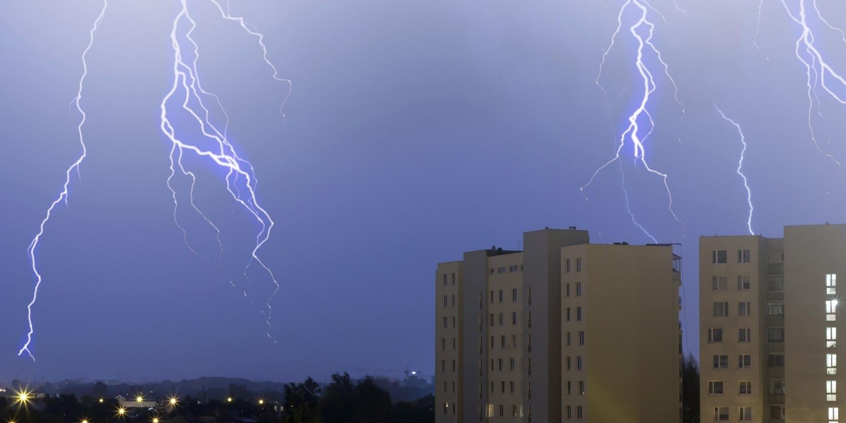 IMGW ostrzega. W tych miejscach mogą pojawić się burze