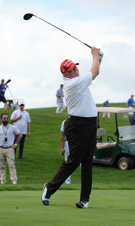 Bedminster,nj-july,28,2022:,Former,President,Trump,Watches,His,Shot,Down,The