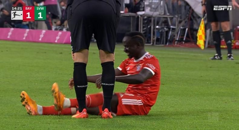 Sadio Mané sort sur blessure - ESPN