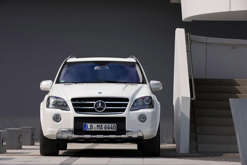 Mercedes ML63 AMG po minimalnym liftingu