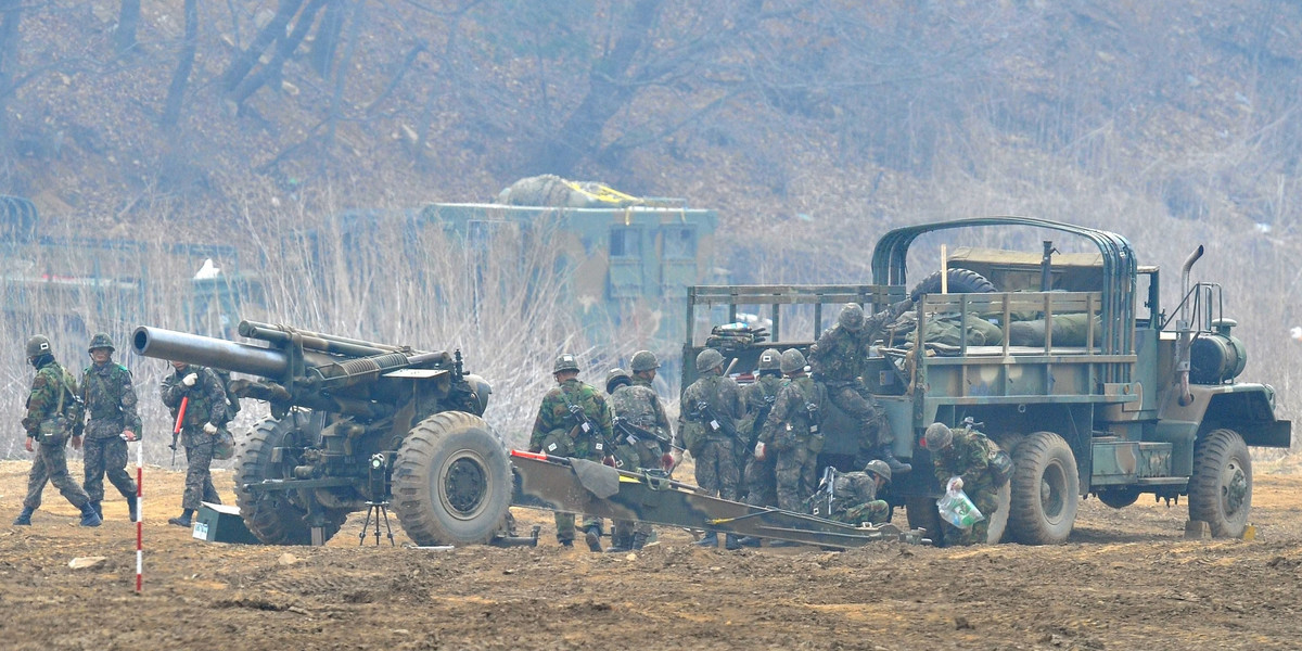 Korea prosi o ewakuację ambasad