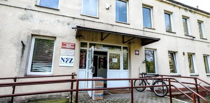 Siłownia pod chmurką przy centrum rehabilitacji