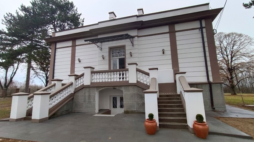 "Prinčeva vila" u Specijalnoj psihijatrijskoj bolnici u Gornjoj Toponici kod Niša