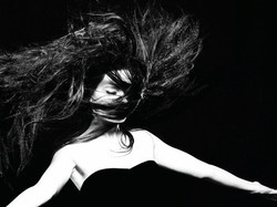 Björk wraca do "Biophilii", a Matthew Herbert a niej miksuje