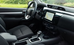 Nowa Toyota już w Polsce. Takiej hybrydy jeszcze nie było. Cena hitem