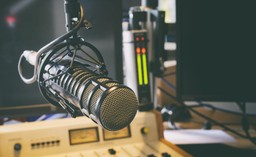 Grupa atomowa, czyli jak Czech przejął Radio Zet