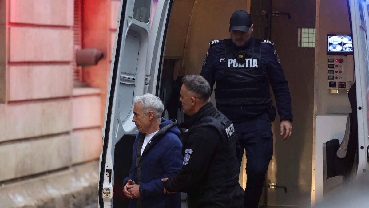 Imagine Stire Ce e completul de divergență și de ce s-a format pentru a judeca cererea lui Călin Georgescu de eliberare din arestul preventiv | 2review.ro