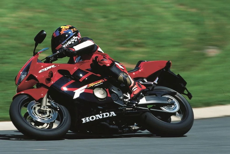 Honda CBR600F 2001 wersja Sport