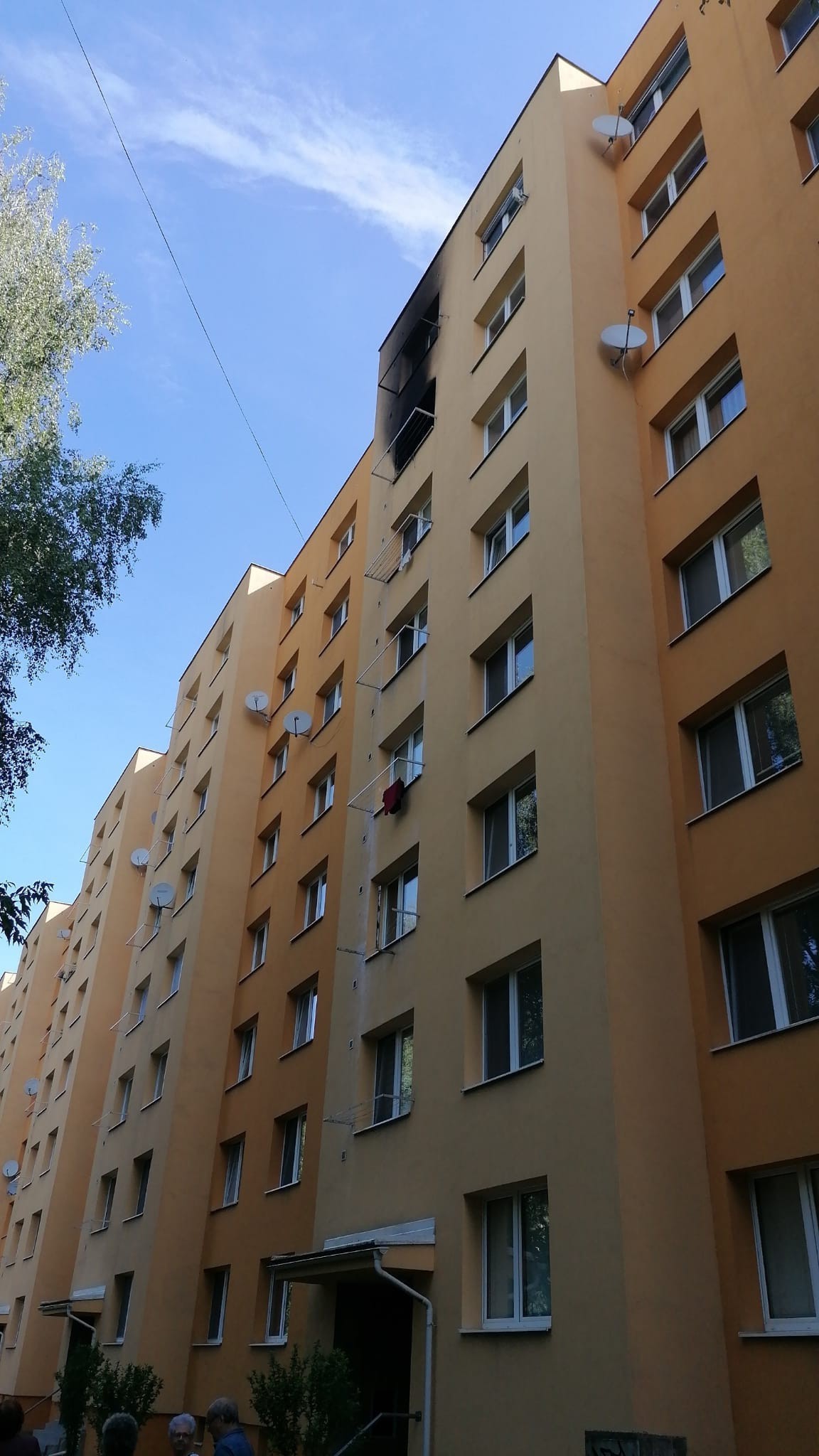 Hasiči zasahovali pri požiari v Žiline.