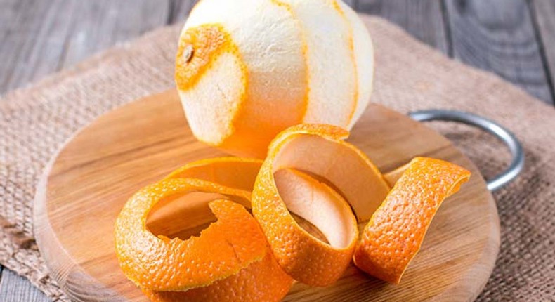 4 simple ways to use orange peels for skin