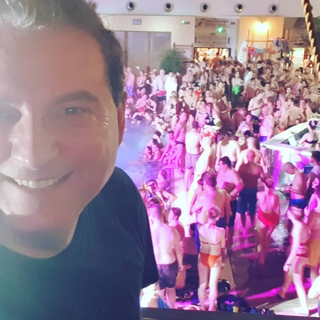 Zomrel moderátor Fun rádia, ktorý bol tiež známy ako DJ Julo alias Python.