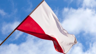 Zwrócił sprofanowaną flagę w Wieruszowie. "Niósł ze sobą świadomie poczucie wstydu"