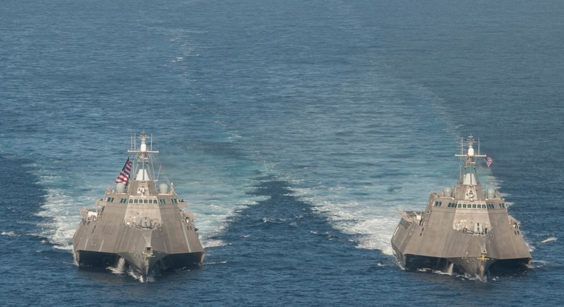 PACIFIC OCEAN (April 23, 2014) The littoral combat ships USS Independence (LCS 2), left, and USS Coronado (LCS 4) are underway in the Pacific Ocean