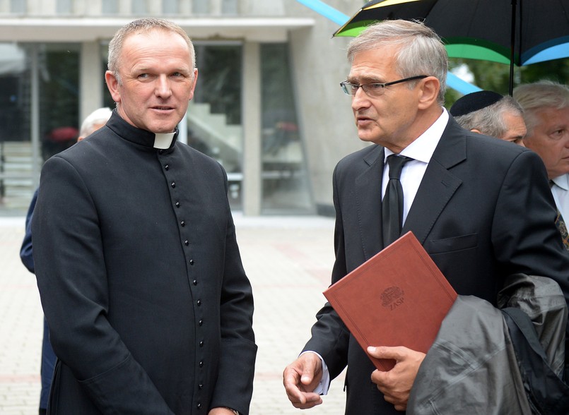 Ksiądz Wojciech Lemański i prezes Związku Artystów Scen Polskich, aktor Olgierd Łukaszewicz