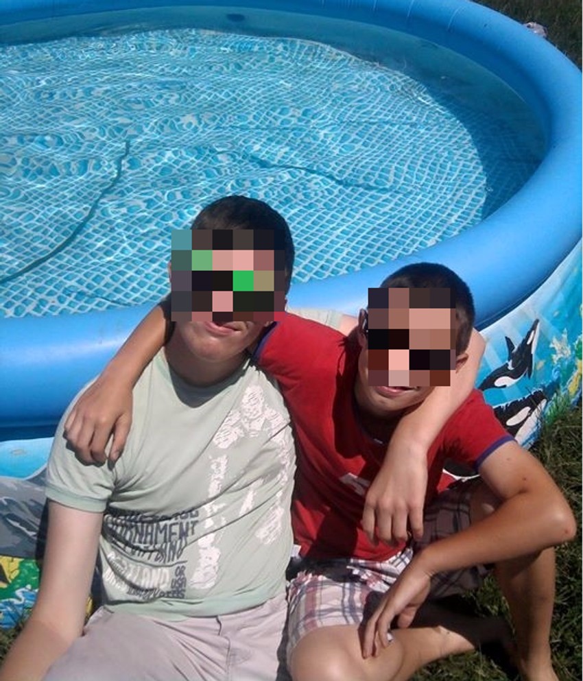 Mihailo (14) nastradao, mlađi brat je uspeo da se spasi