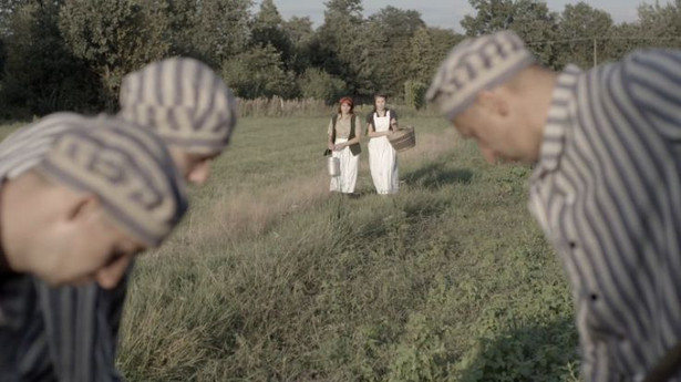 Polacy, mieszkańcy Oświęcimia, kórzy pomagali wieźniom Auschwitz. Za nami prapremiera obrazu "Nieobjętni"