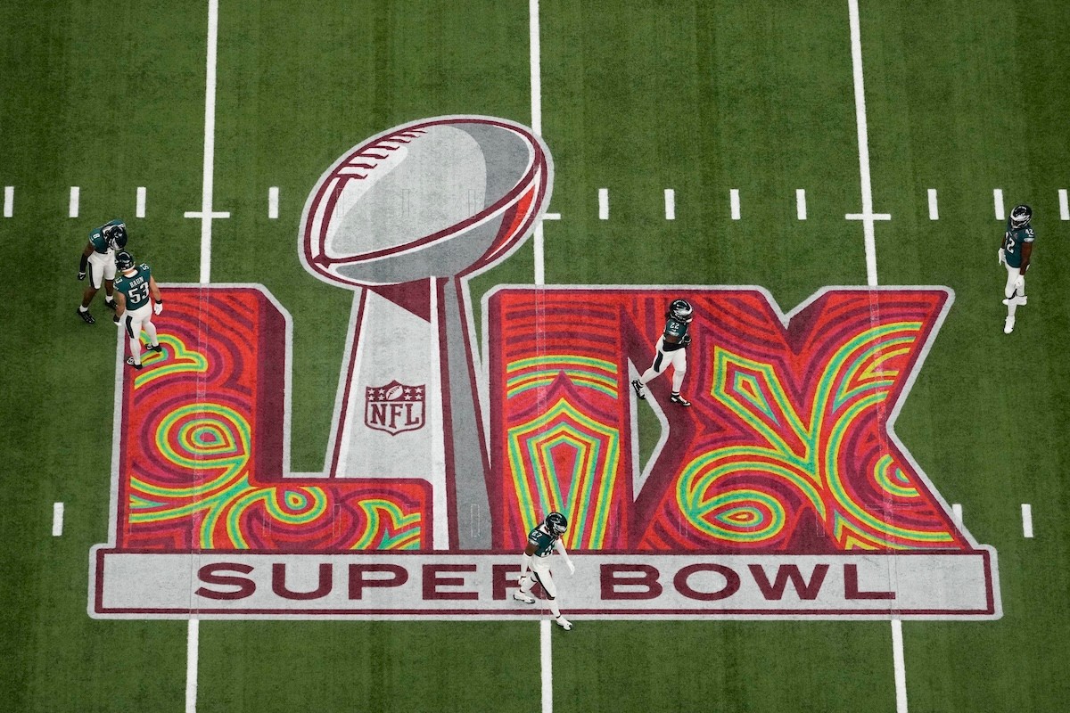 Super Bowl: Philadelphia Eagles - Kansas City Chiefs.