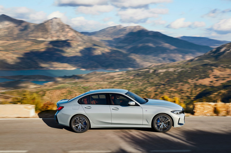 BMW serii 3 po face liftingu (2022)