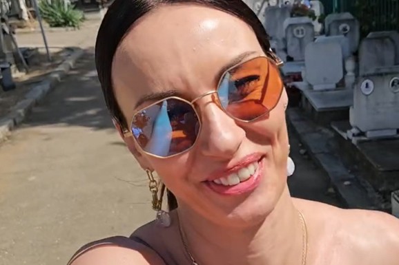 "NE ZNATE NIŠTA O ŽIVOTU AKO JE OVO NEPOŠTOVANJE MRTVIH" Sloboda Mićalović i Ana Franić se snimale na GROBLJU, pa se oglasile zbog reakcija: "Pljuvačine po svemu!"