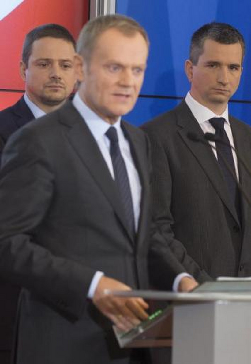 Tusk i nowi ministrowie: Elżbieta Bieńkowska, Rafał Trzaskowski i Mateusz Szczurek