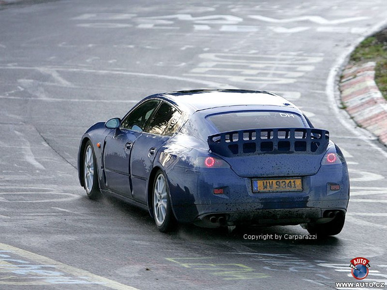 Porsche Hybrid: silnik elektryczny i 6-cylindrowiec 3,6 FSI