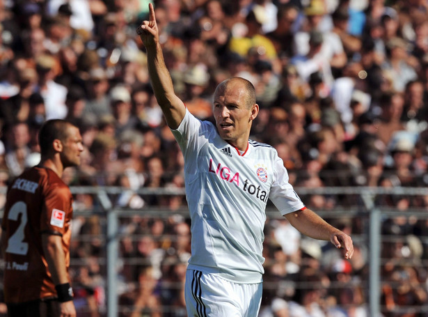 Bayern zdemolował St. Pauli. Borussia przegrała. Zobacz gole