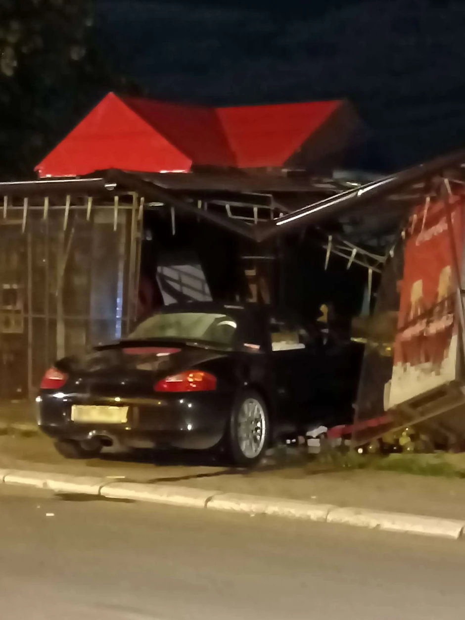 automobil udario u trafiku u Obrenovcu