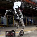 Jeździ, skacze, kręci się i dźwiga ciężary. Oto Rączka, najnowszy robot Boston Dynamics