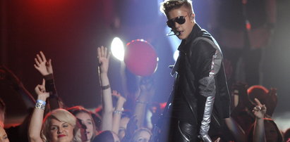 Fanka Biebera: Justin zapłodnił mnie za sceną