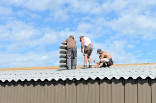 W jakiej temperaturze wolno będzie pracować? Resort rodziny przedstawił nowe zasady BHP