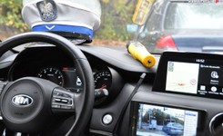 Pijany i na ręcznym hamulcu zdawał egzamin na prawo jazdy