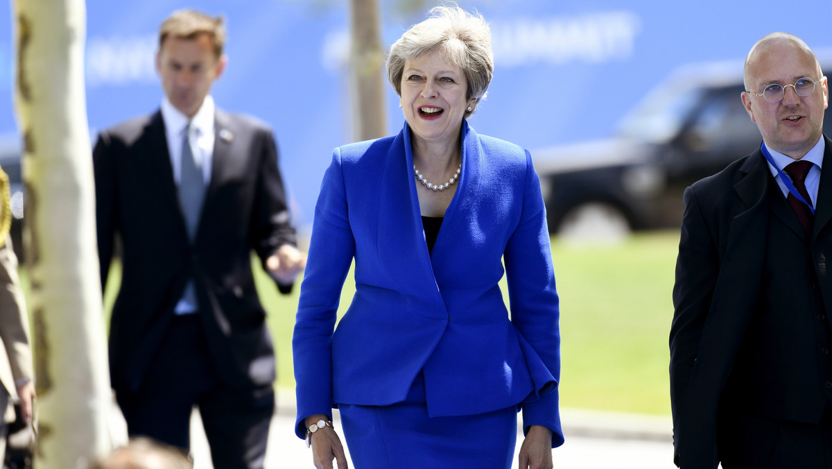 Premier Theresa May poinformowała dzisiaj w Brukseli, że Wielka Brytania wyśle do Afganistanu dodatkowo 440 osób. Mają one wzmocnić misję szkoleniowo-doradczą Resolute Support.